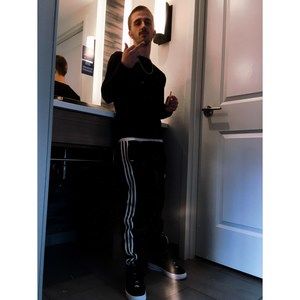 Meet your Posher, Maxitoo